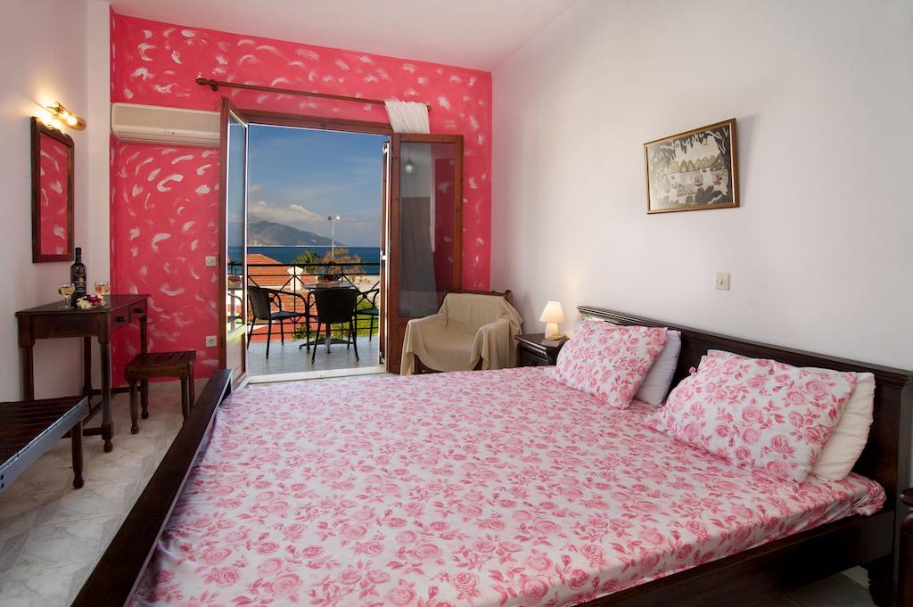 Thodora Appartments Sami  Quarto foto